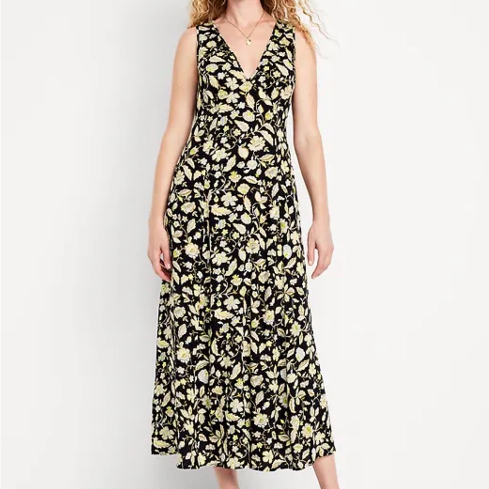 Old Navy Fit & Flare Floral Maxi Dress with waist ties